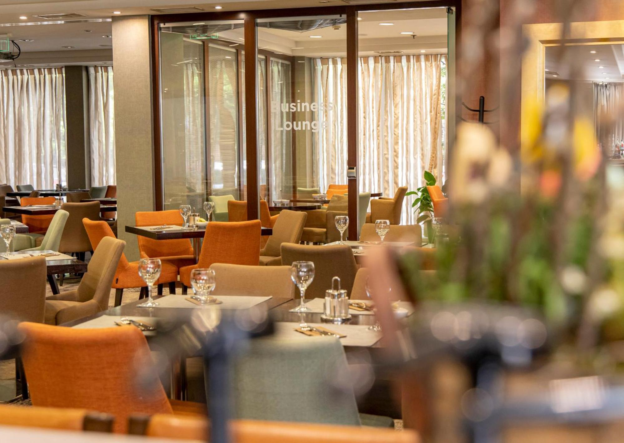 Lion'S Garden Hotel Budapest Exterior photo