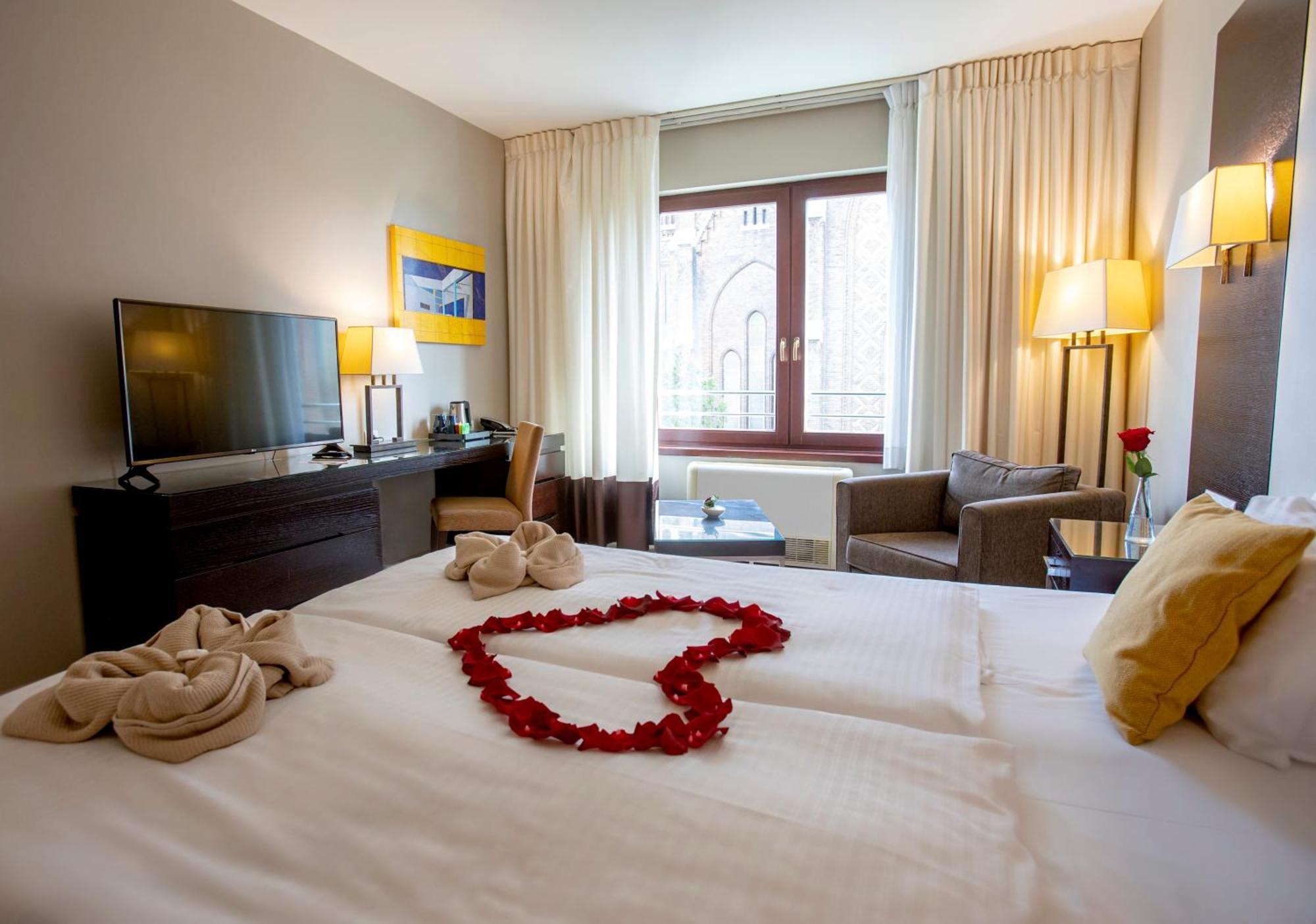 Lion'S Garden Hotel Budapest Exterior photo
